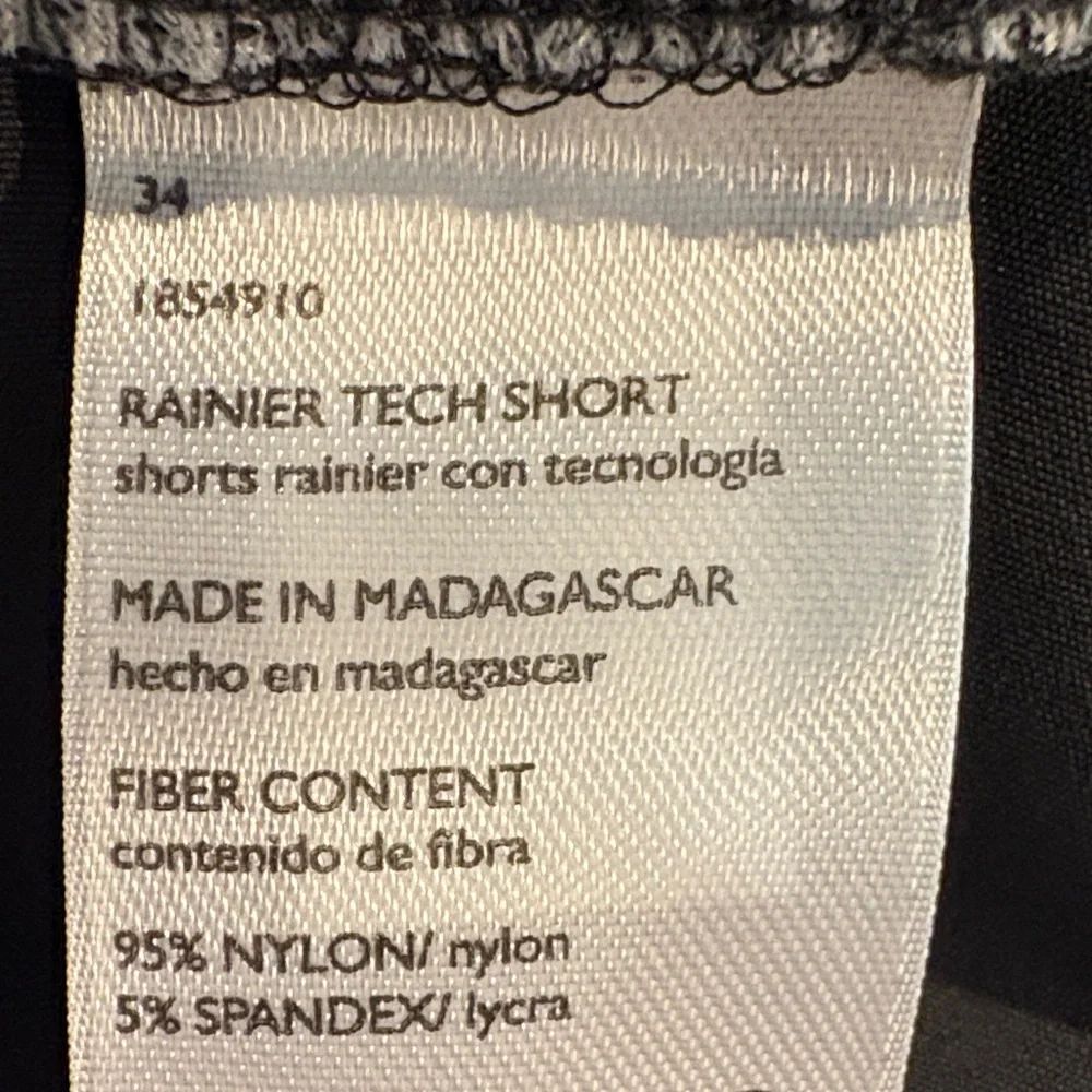 NWOT Eddie Bauer Men's Rainier Tech Short size 34 - Picture 6 of 7